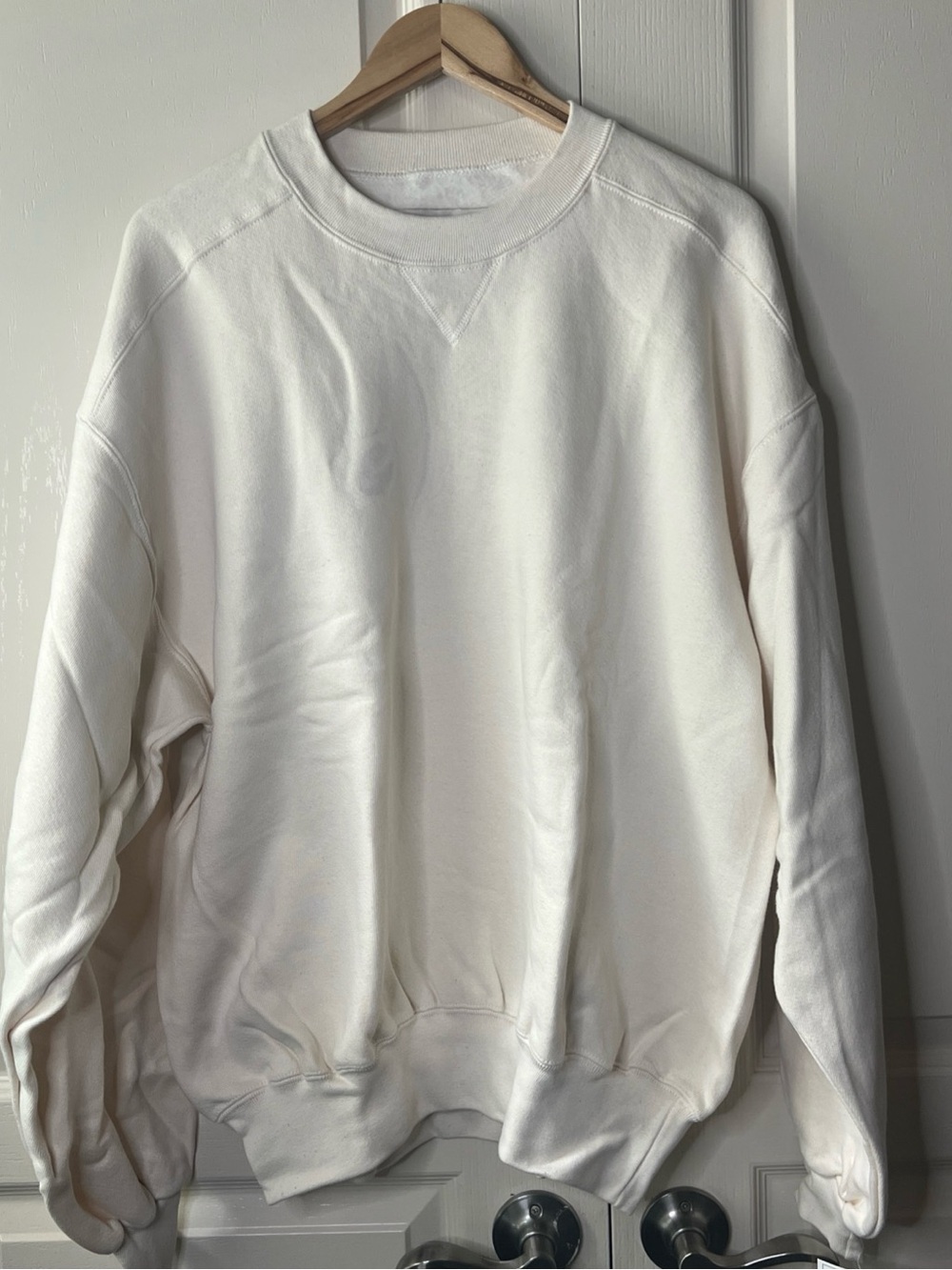Vintage L.L. Bean by Russell Athletic Men's Crewneck Sweatshirt - Off-White